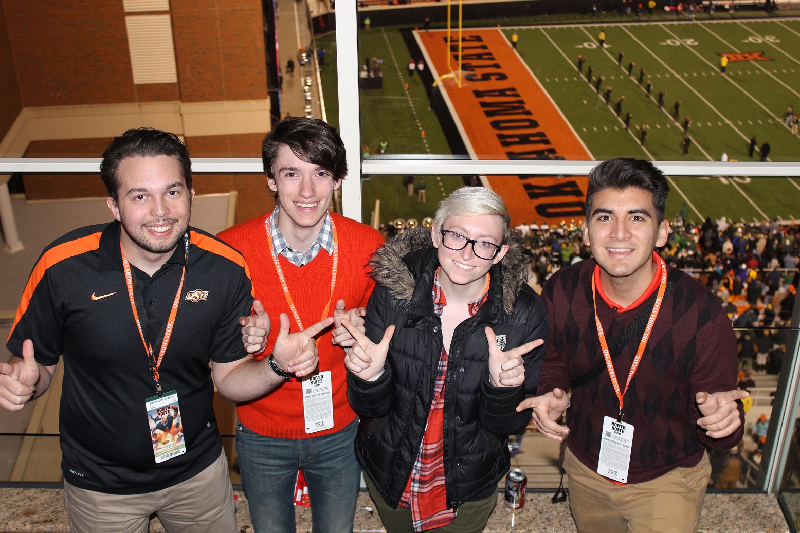 julio-3.jpg students at osu football game