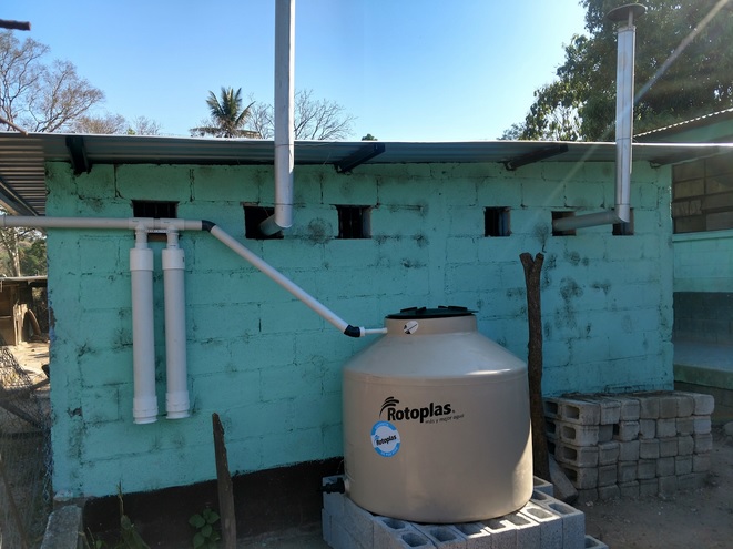 Part of the complete water tank system. Part of the complete water tank system.